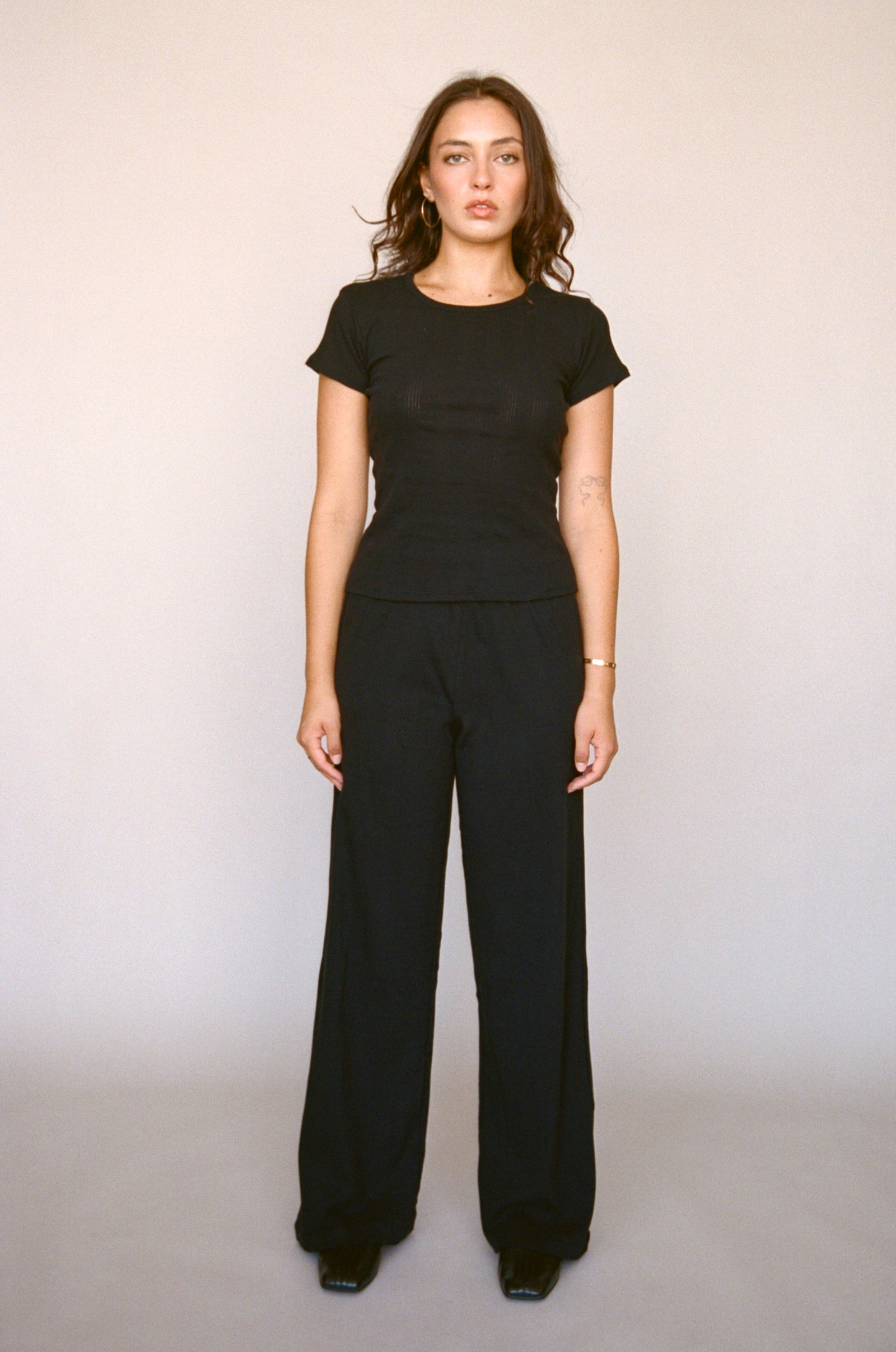 PERFECT T-SHIRT IN ONYX POINTELLE