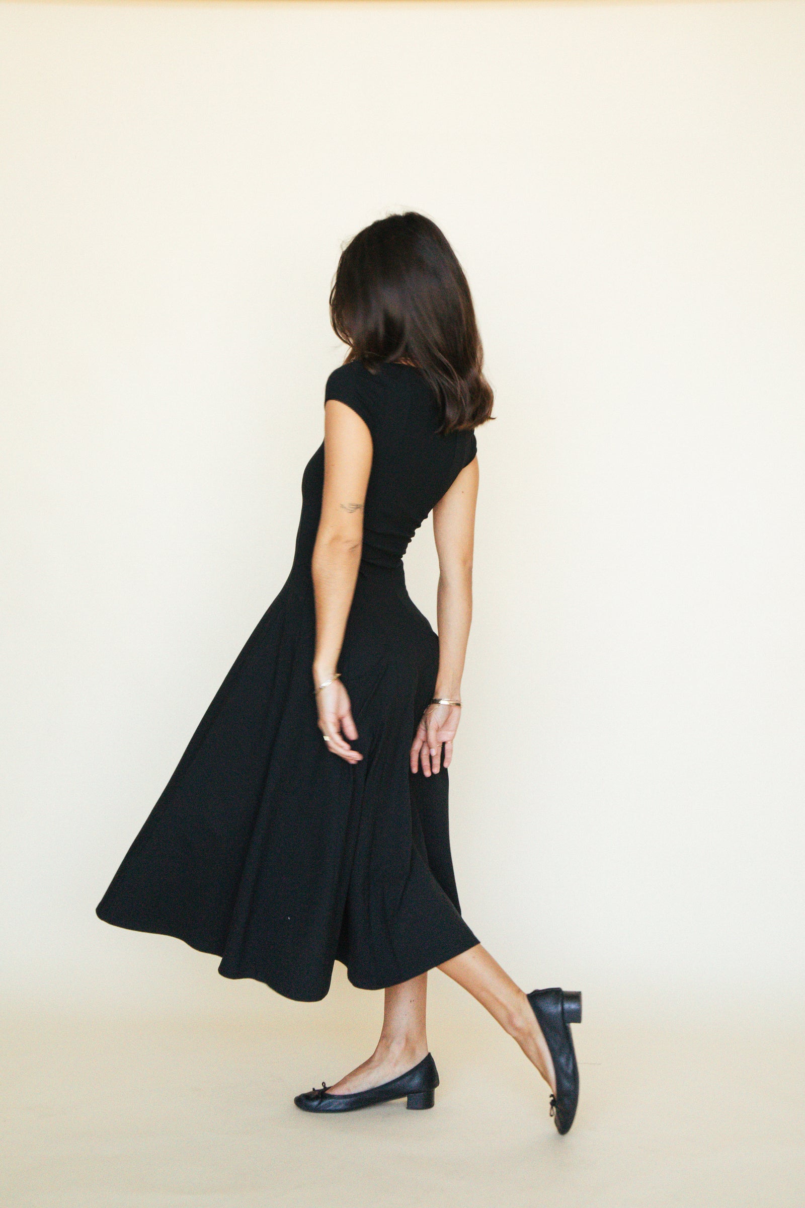 DREAM DRESS IN ONYX