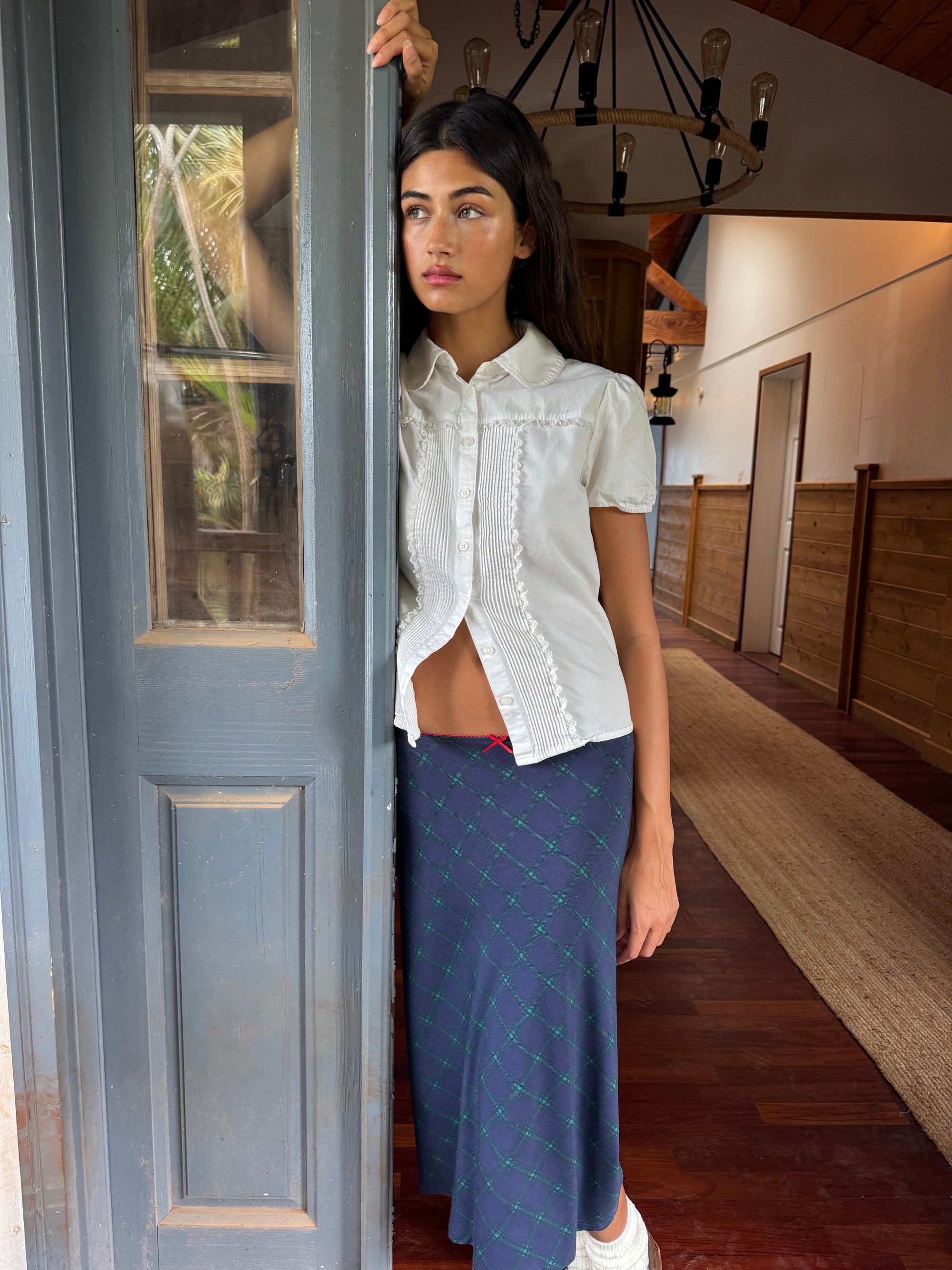 BIAS MIDI SLIP SKIRT IN OXFORD