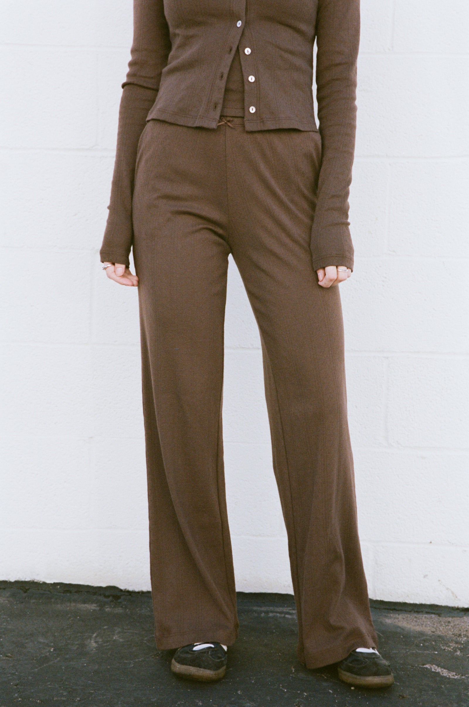 POINTELLE EASY PANT IN COCOA